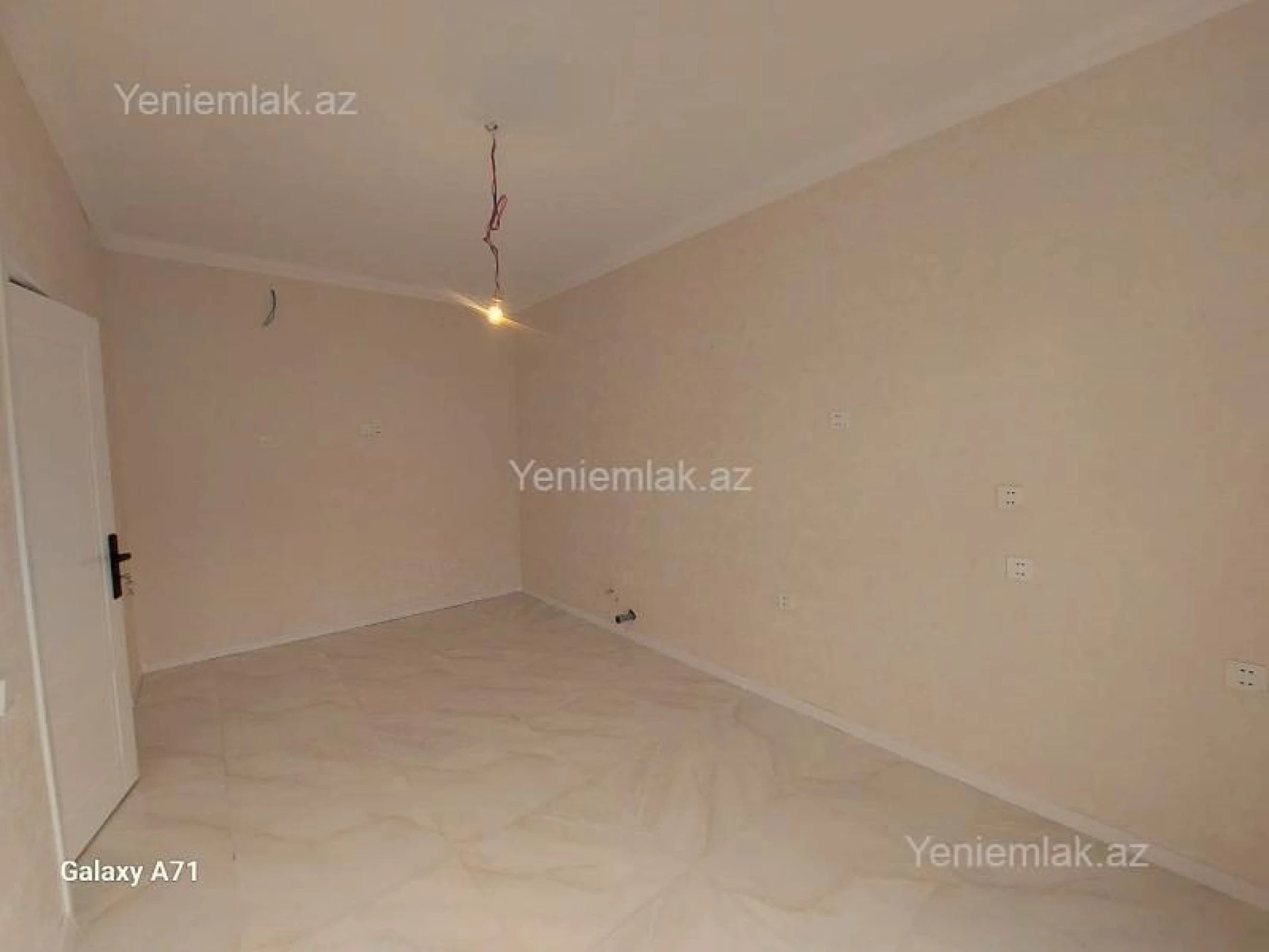 Satılır 4 otaqlı həyət evi 140 m²
