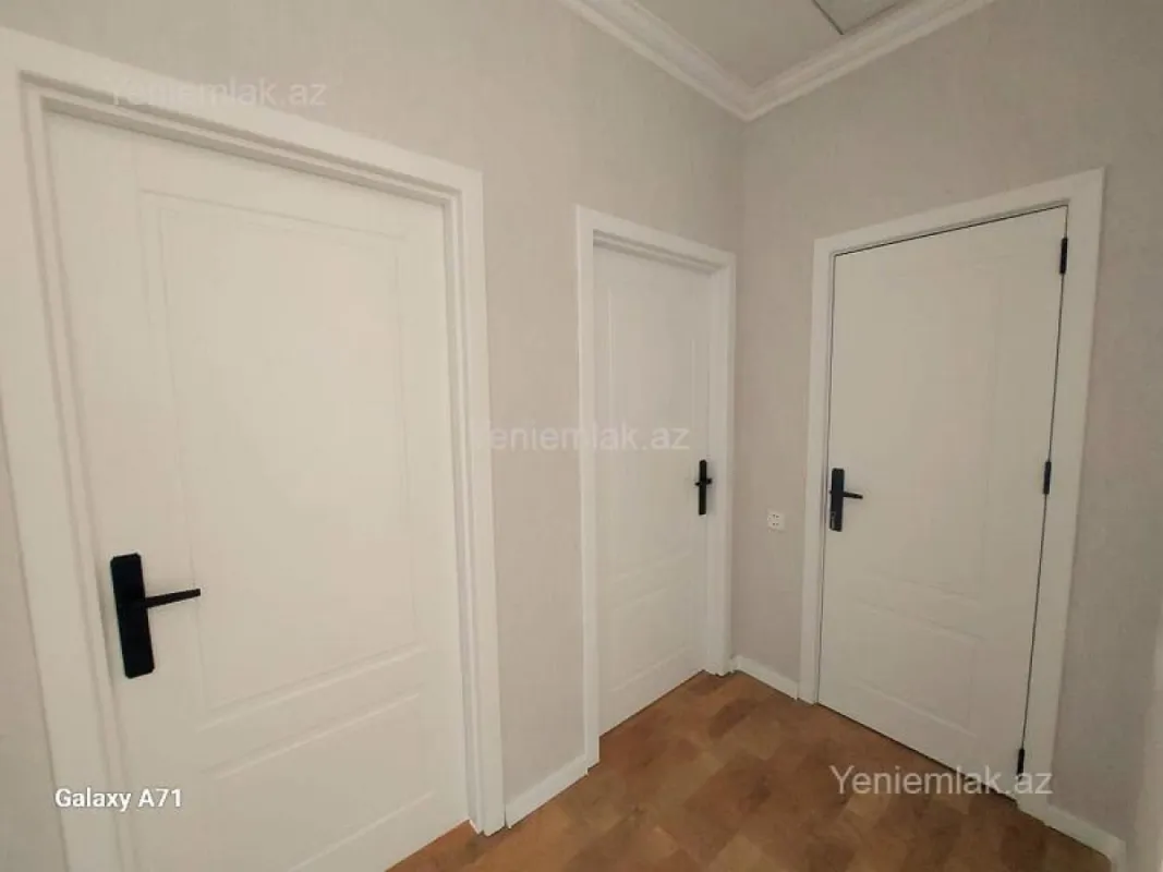 Satılır 4 otaqlı həyət evi 140 m²