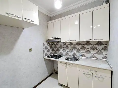 Satılır 2 otaqlı yeni tikili 60 m²