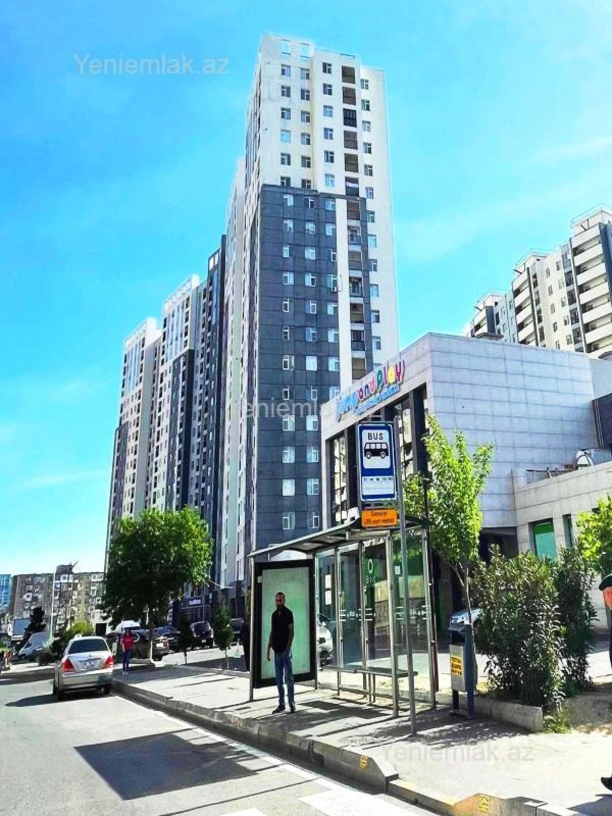 Satılır 2 otaqlı yeni tikili 60 m²