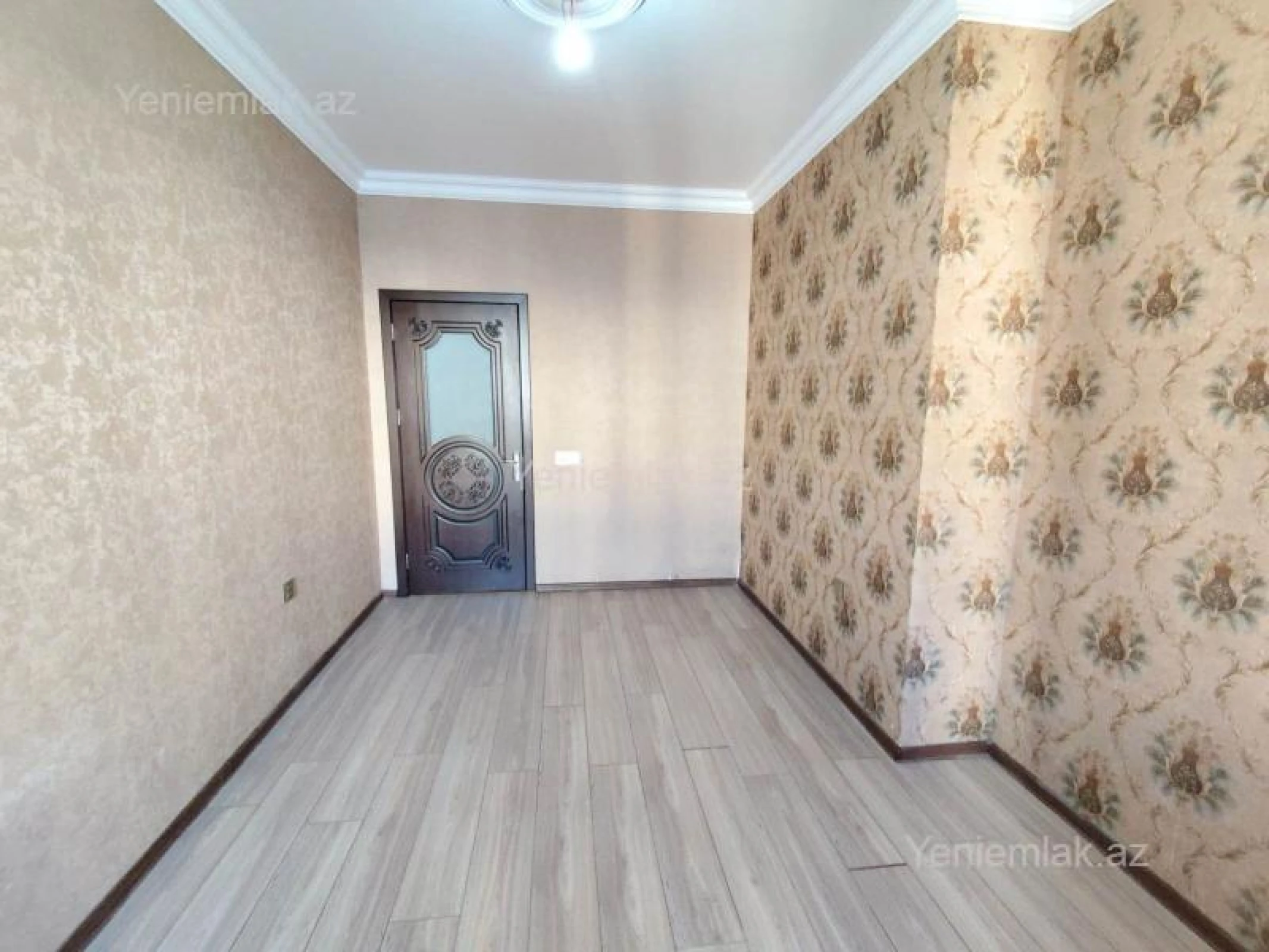 Satılır 2 otaqlı yeni tikili 60 m²