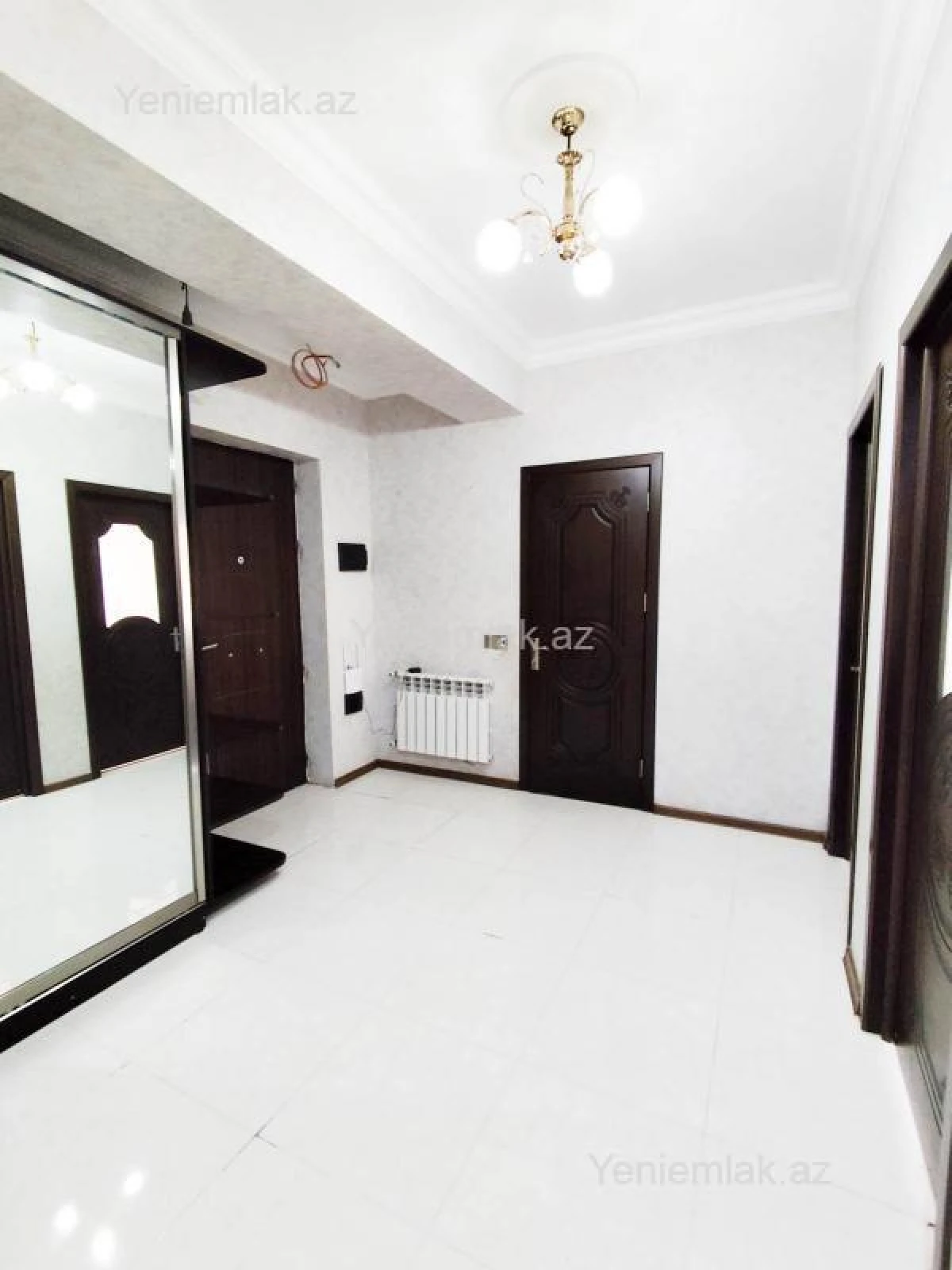 Satılır 2 otaqlı yeni tikili 60 m²