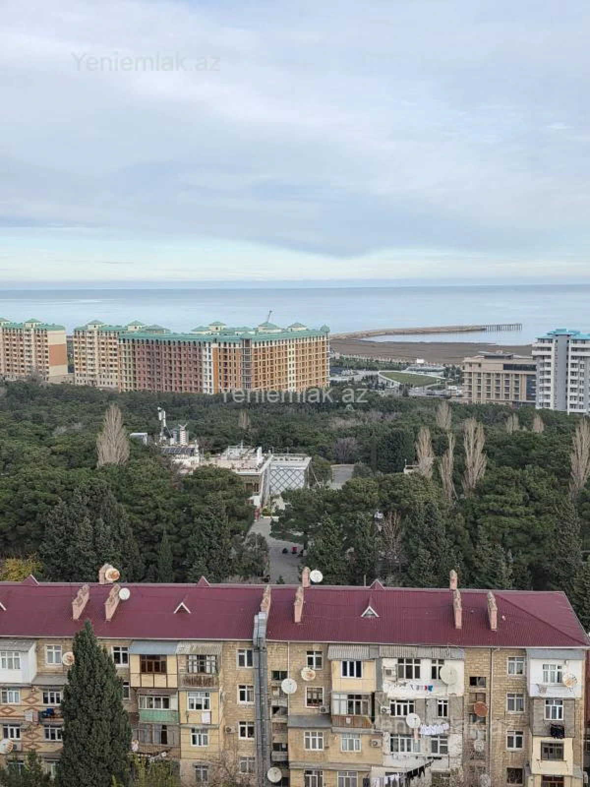 Satılır 3 otaqlı yeni tikili 136 m²