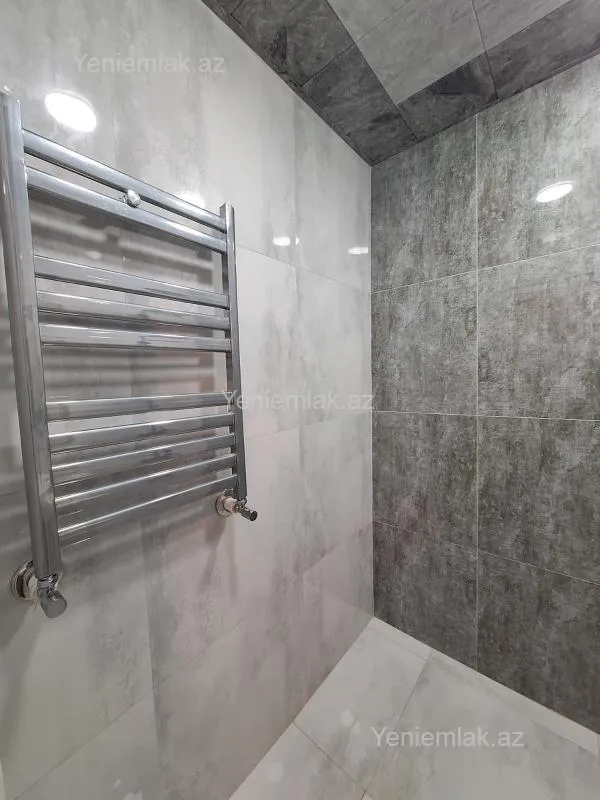 Satılır 3 otaqlı köhnə tikili 69 m²