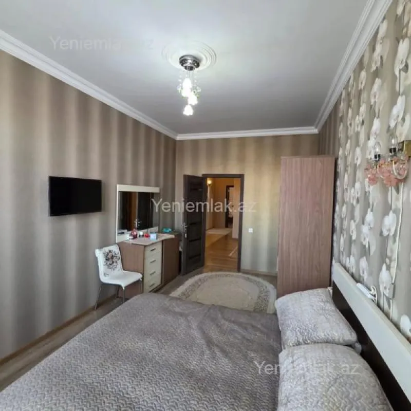 Satılır 3 otaqlı yeni tikili 105 m²