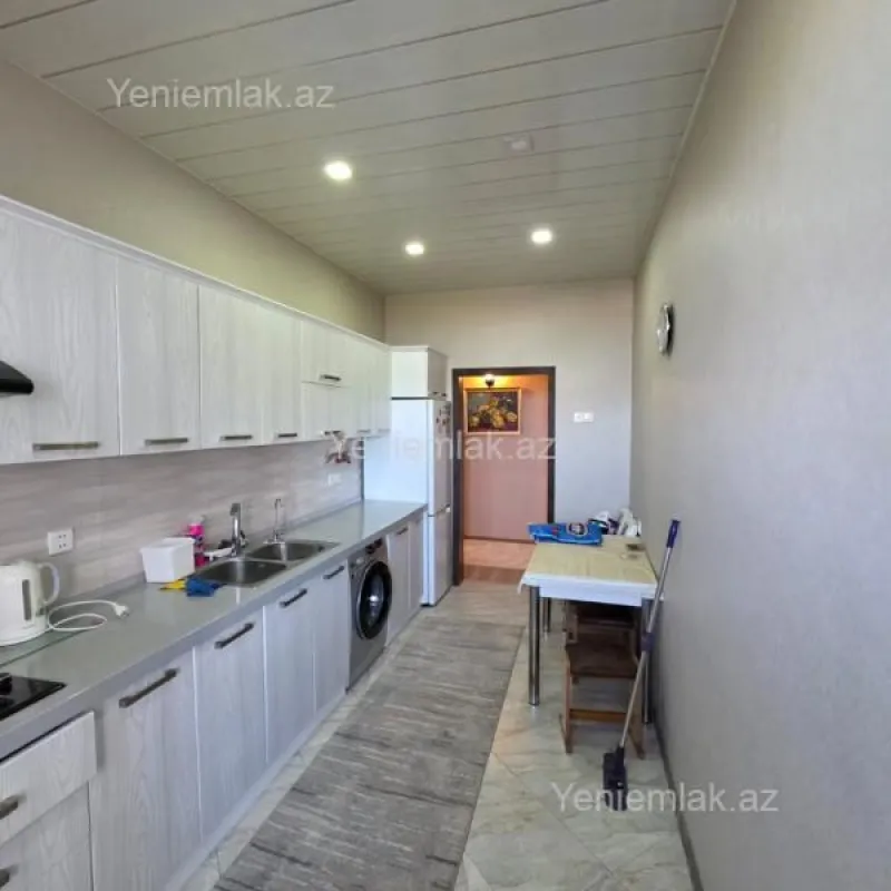 Satılır 3 otaqlı yeni tikili 105 m²