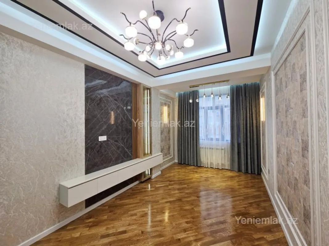 Satılır 3 otaqlı yeni tikili 87 m²