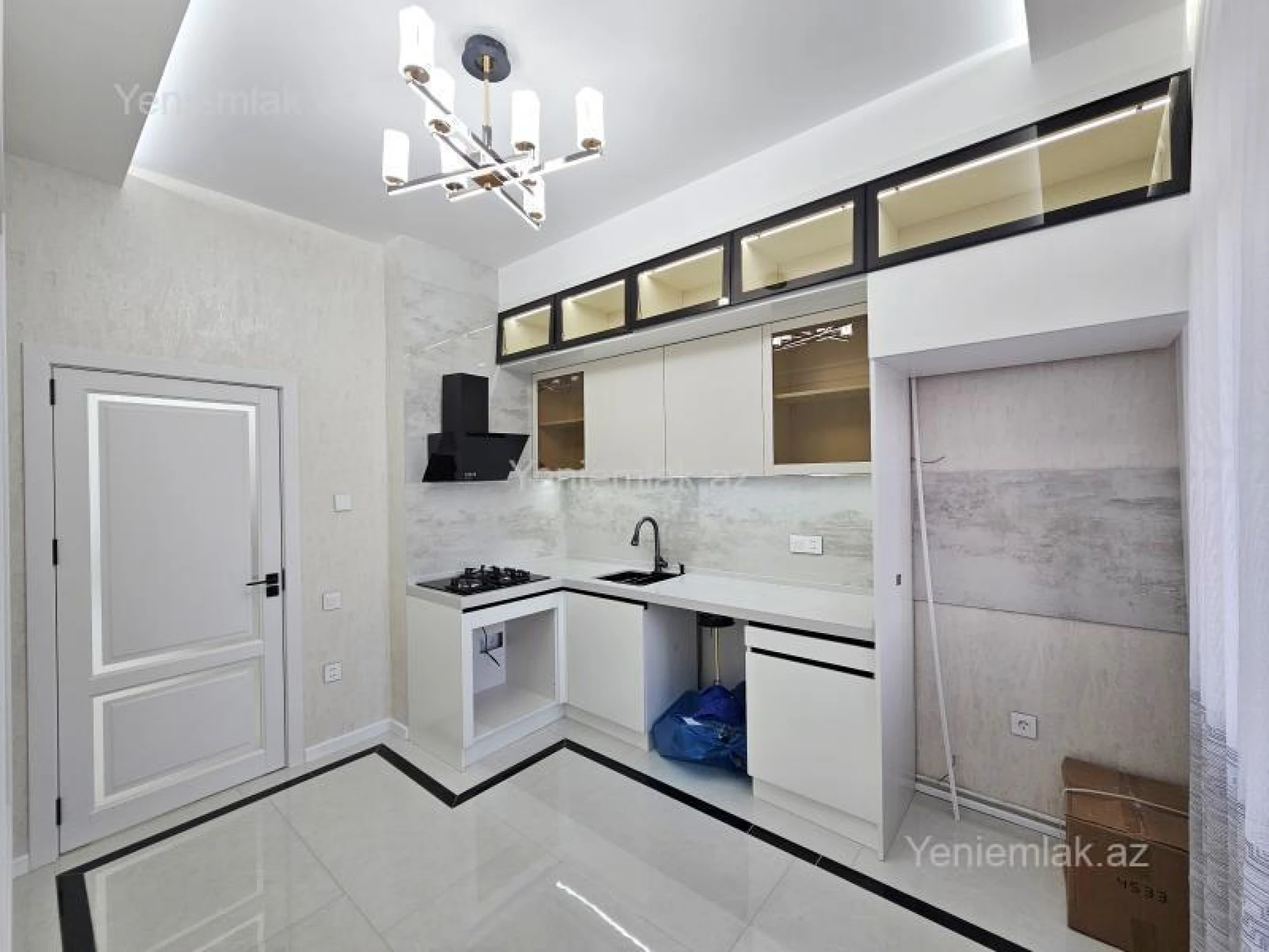 Satılır 3 otaqlı yeni tikili 87 m²