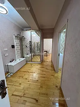 Satılır 2 otaqlı yeni tikili 75 m²