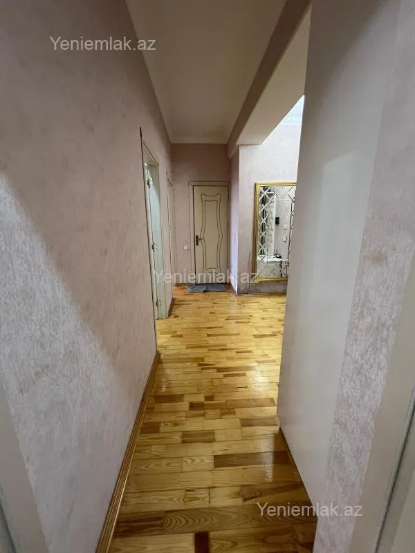 Satılır 2 otaqlı yeni tikili 75 m²