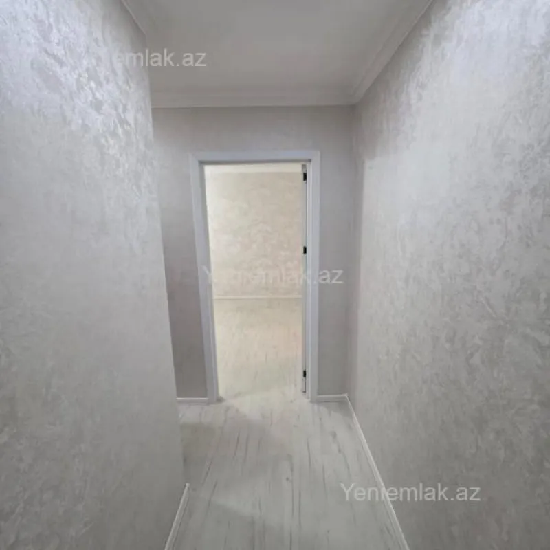 Satılır 2 otaqlı köhnə tikili 50 m²