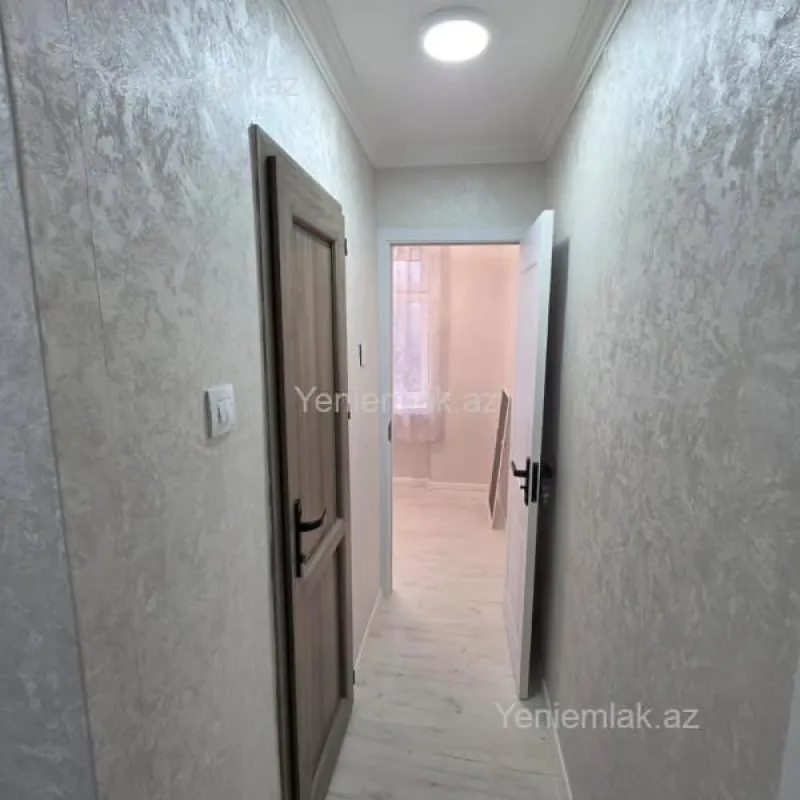 Satılır 2 otaqlı köhnə tikili 50 m²