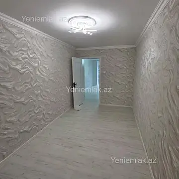 Satılır 2 otaqlı köhnə tikili 50 m²