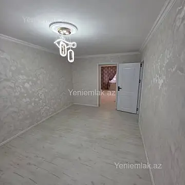 Satılır 2 otaqlı köhnə tikili 50 m²