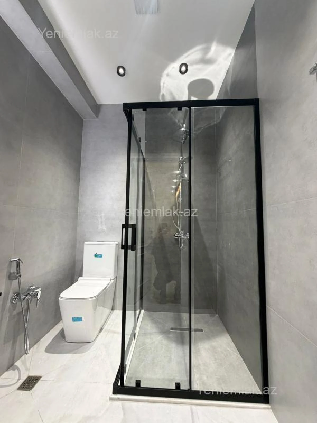 Satılır 2 otaqlı yeni tikili 84 m²