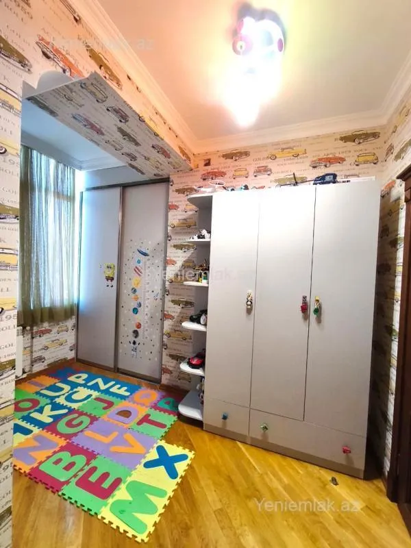 Satılır 3 otaqlı yeni tikili 108 m²