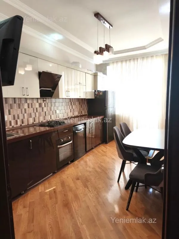 Satılır 3 otaqlı yeni tikili 108 m²