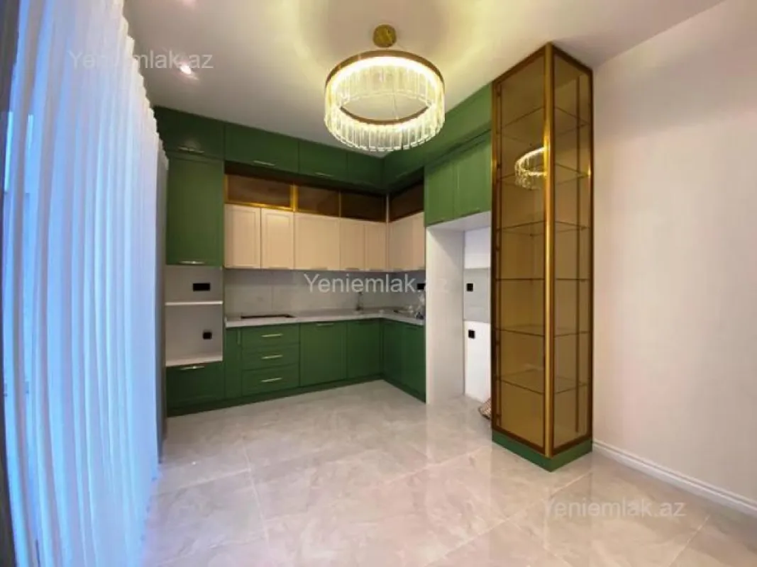 Satılır 4 otaqlı həyət evi 140 m²