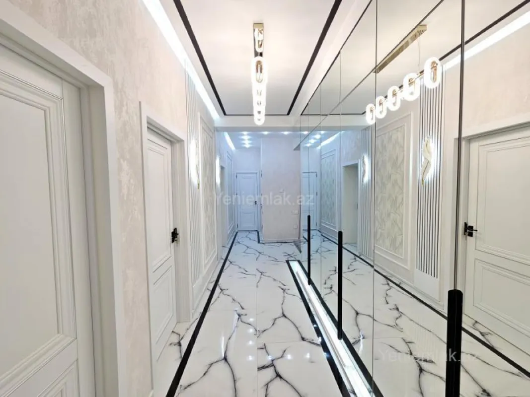 Satılır 3 otaqlı yeni tikili 119 m²