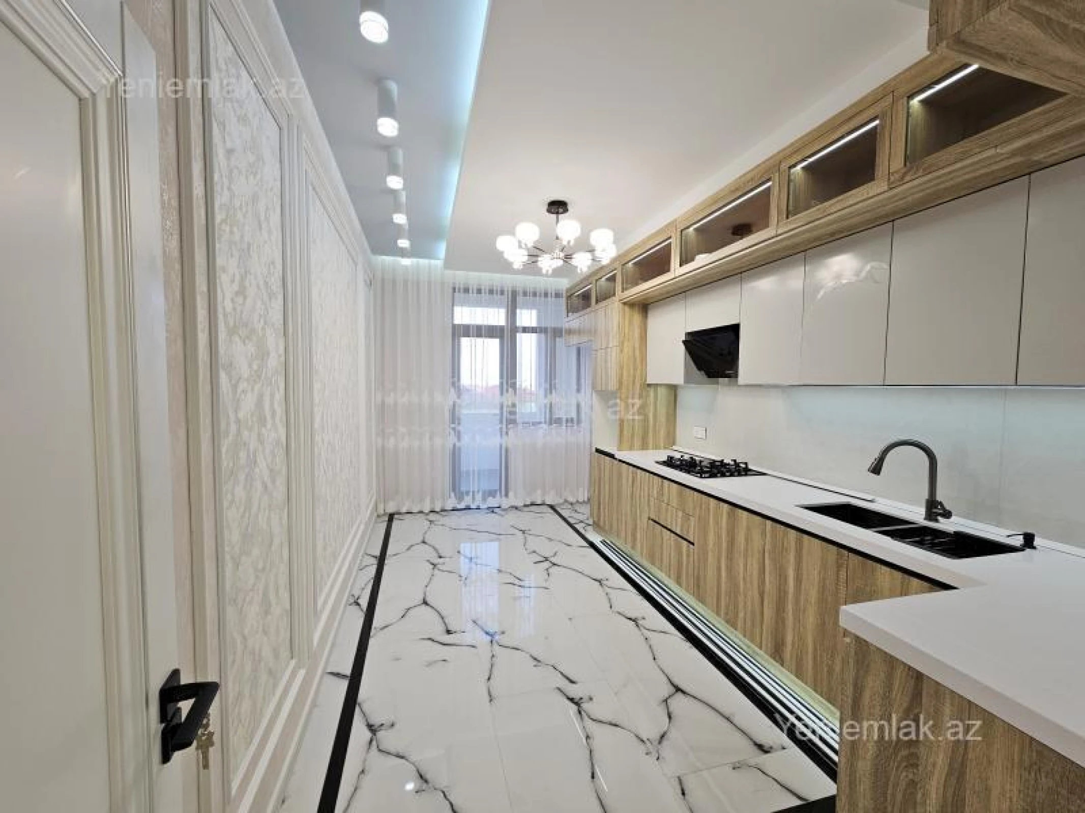 Satılır 3 otaqlı yeni tikili 119 m²