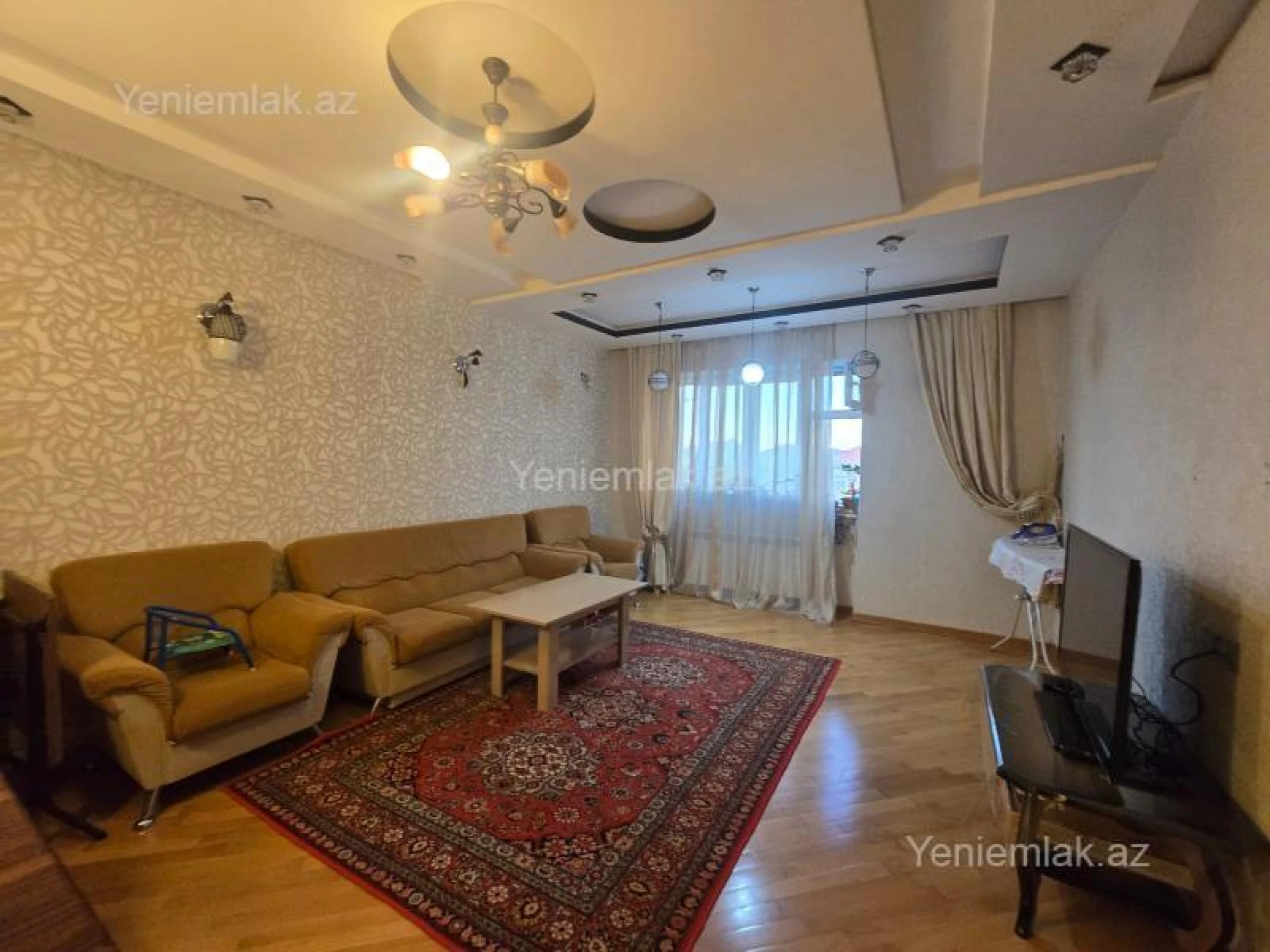 Satılır 4 otaqlı köhnə tikili 78 m²
