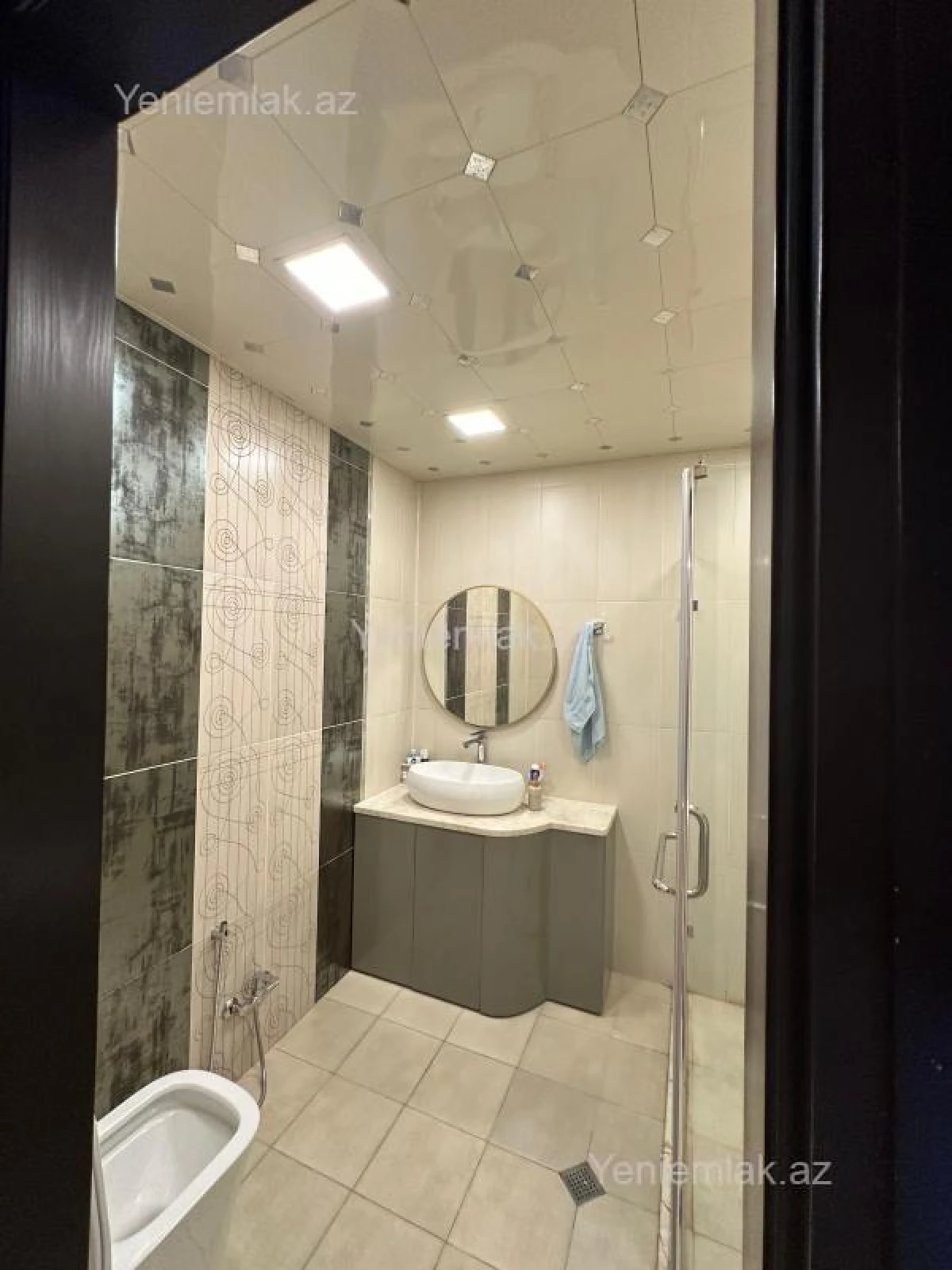 Satılır 3 otaqlı yeni tikili 115 m²