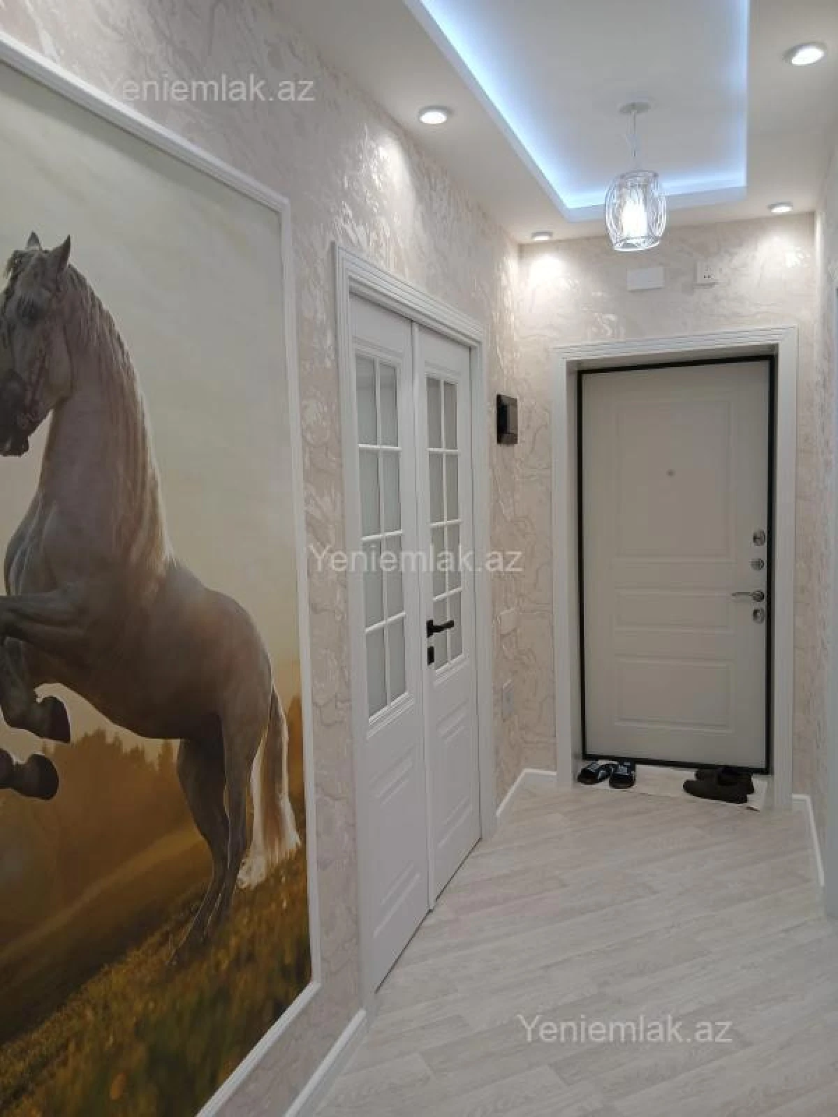 Satılır 5 otaqlı köhnə tikili 120 m²