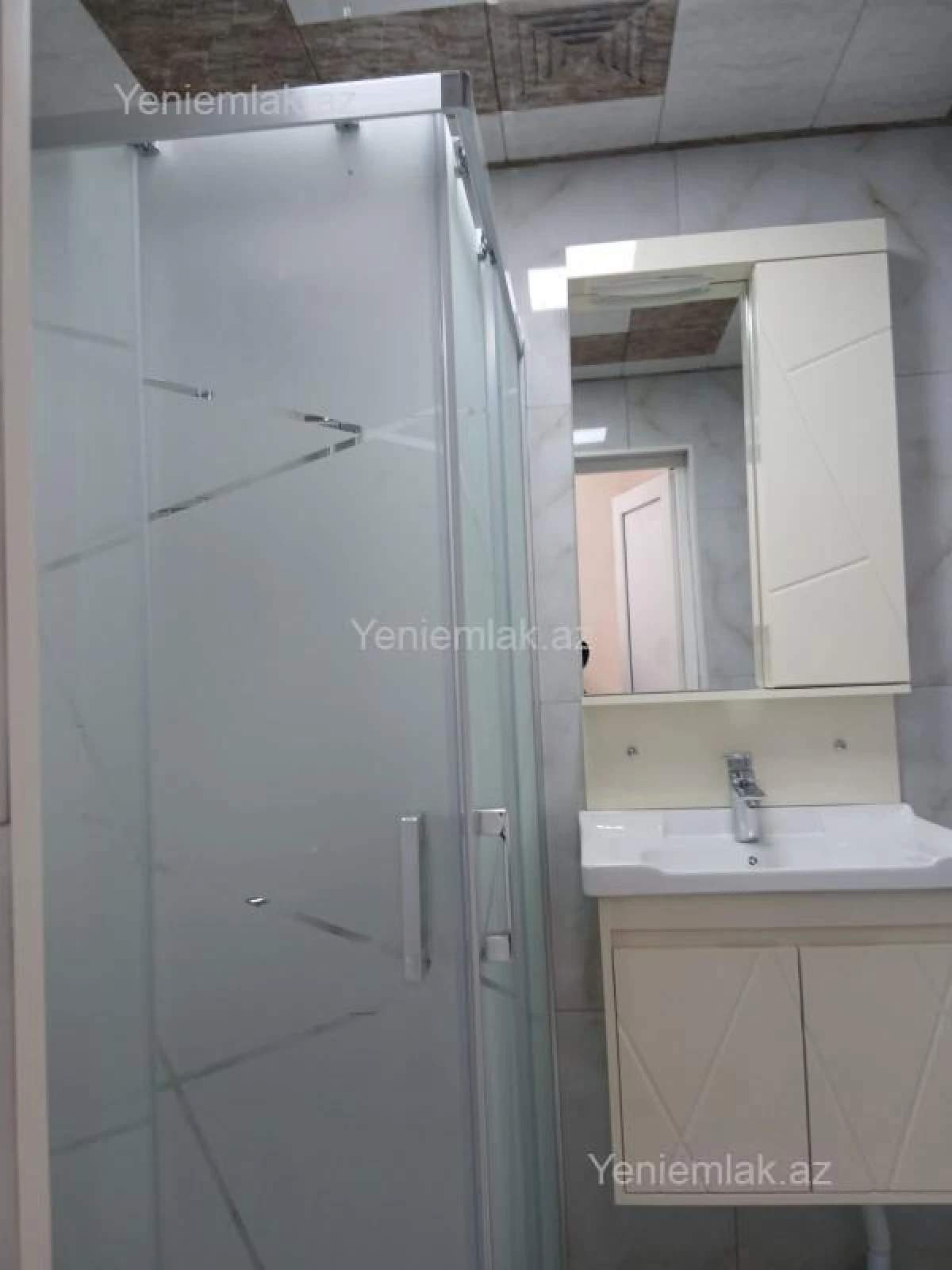 Satılır 5 otaqlı köhnə tikili 120 m²