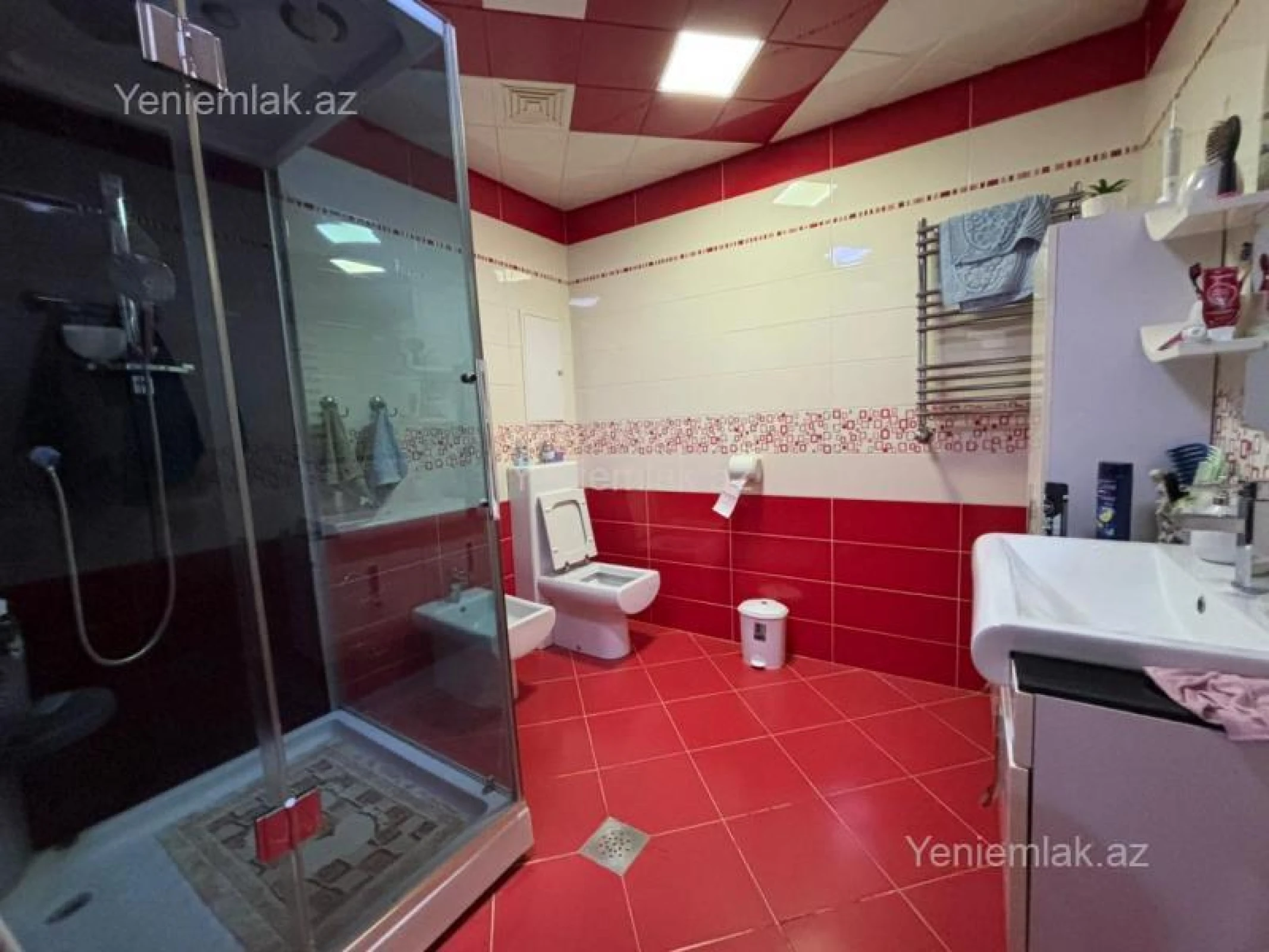 Satılır 5 otaqlı köhnə tikili 110 m²