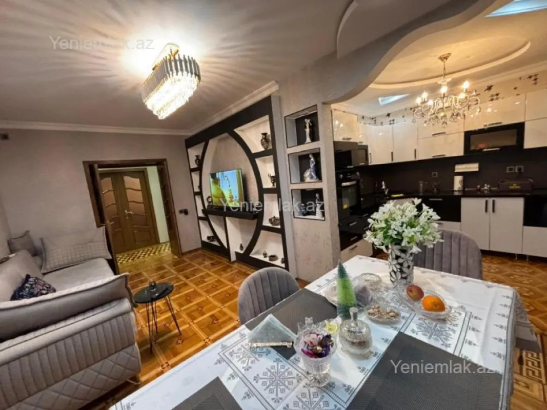 Satılır 5 otaqlı köhnə tikili 110 m²