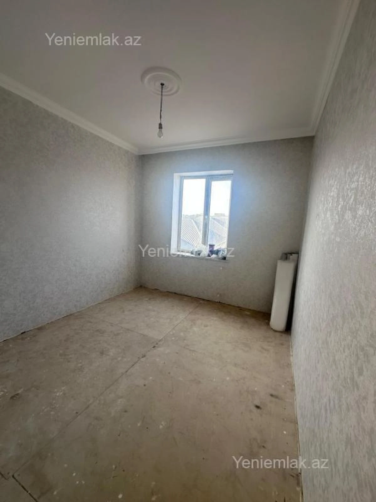 Satılır 4 otaqlı həyət evi 130 m²