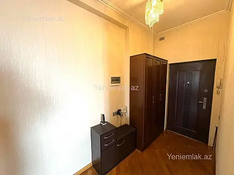 Satılır 2 otaqlı yeni tikili 70 m²