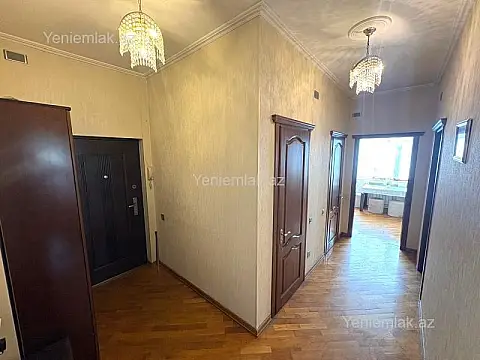 Satılır 2 otaqlı yeni tikili 70 m²