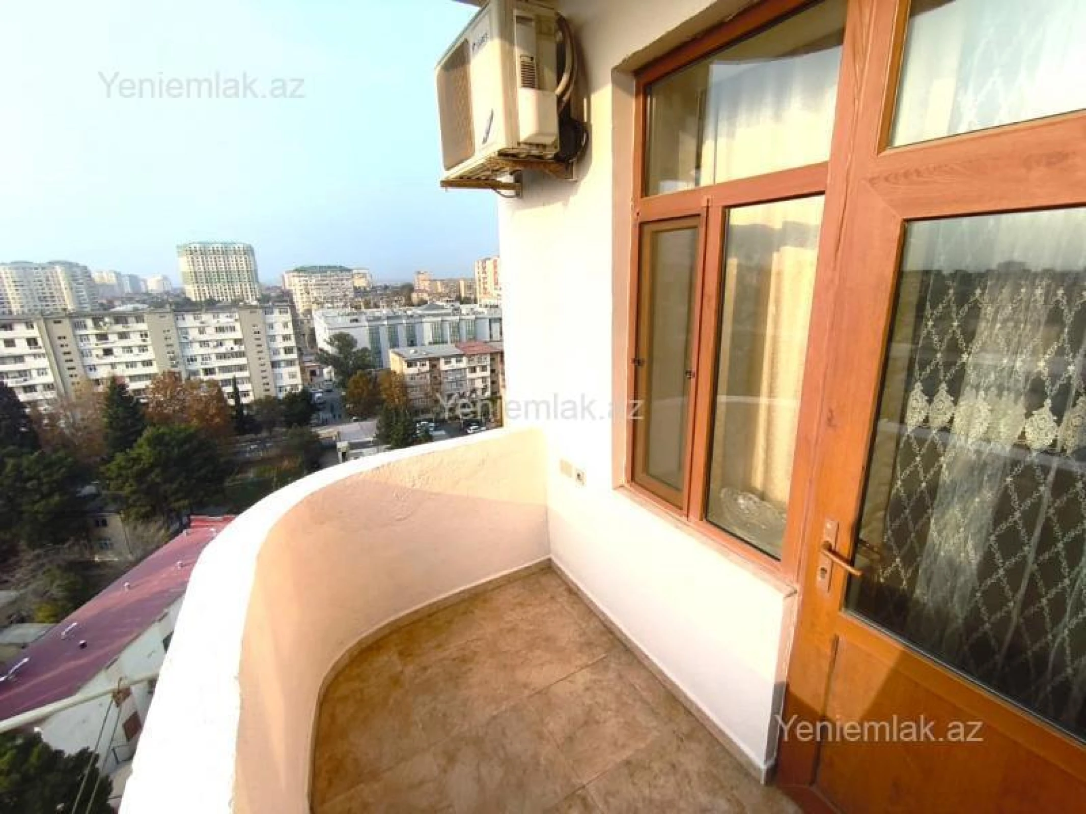 Satılır 2 otaqlı yeni tikili 70 m²