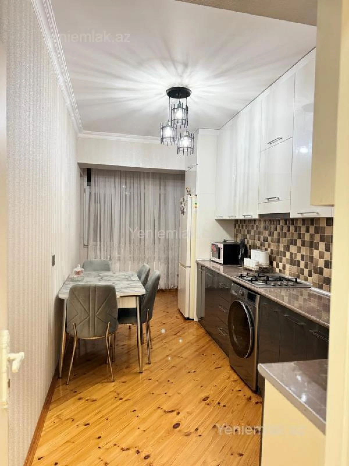 Satılır 3 otaqlı yeni tikili 114 m²