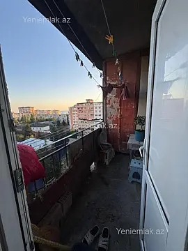 Satılır 2 otaqlı köhnə tikili 65 m²