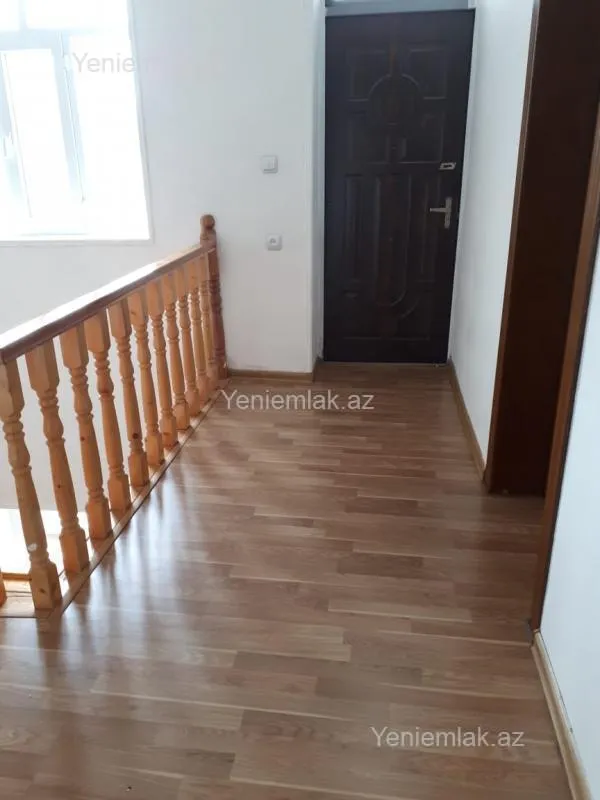 Satılır 4 otaqlı həyət evi 150 m²