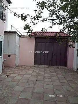Satılır 4 otaqlı həyət evi 150 m²