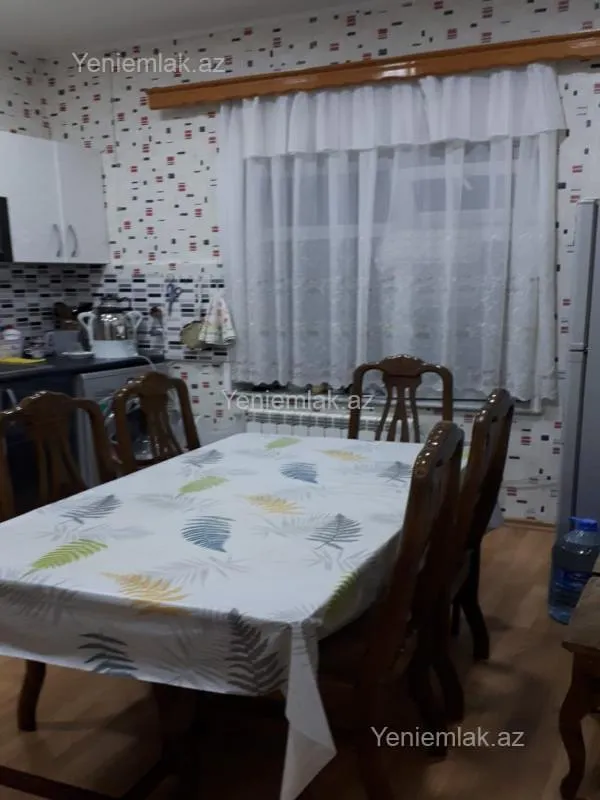 Satılır 4 otaqlı həyət evi 150 m²