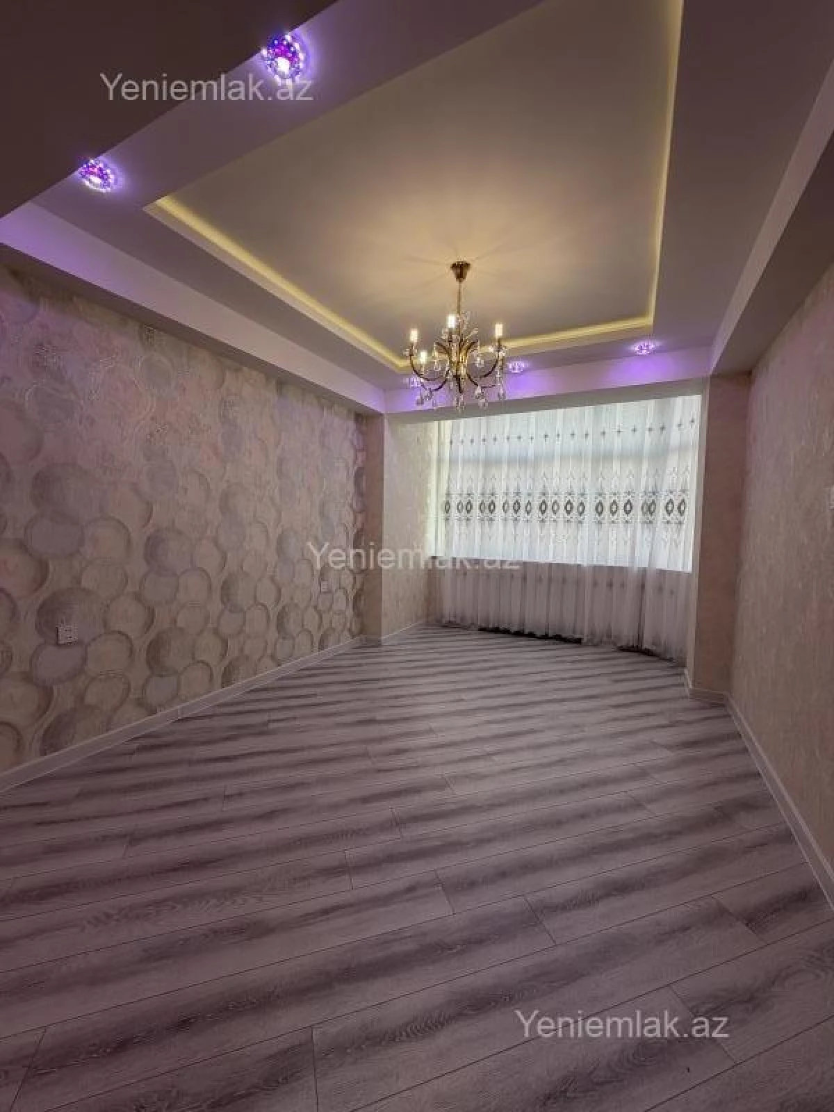 Satılır 3 otaqlı yeni tikili 65 m²