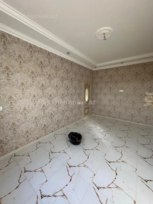 Satılır 4 otaqlı həyət evi 140 m²