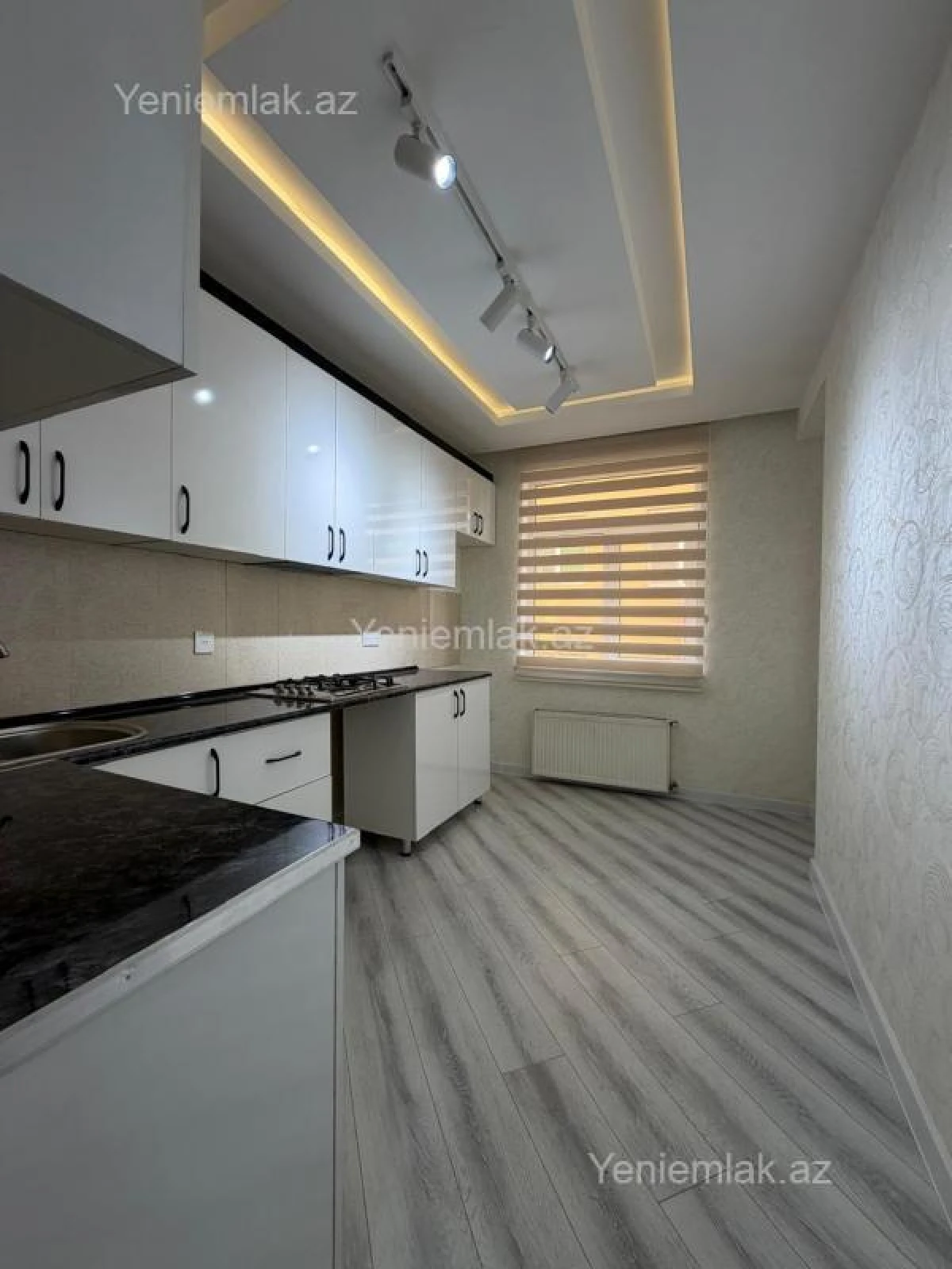 Satılır 3 otaqlı yeni tikili 65 m²