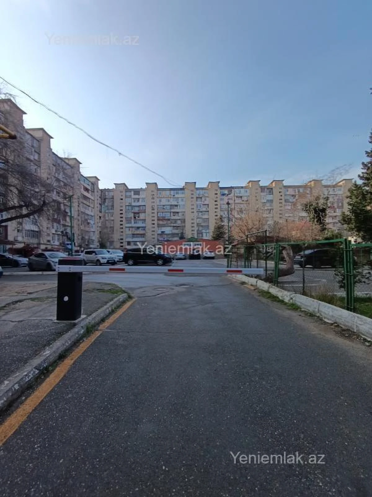 Satılır 2 otaqlı köhnə tikili 65 m²