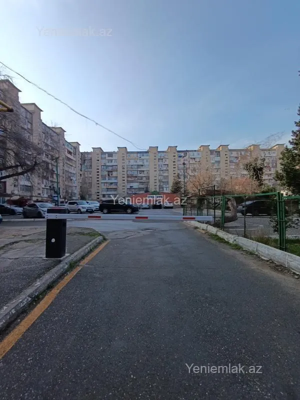 Satılır 2 otaqlı köhnə tikili 65 m²