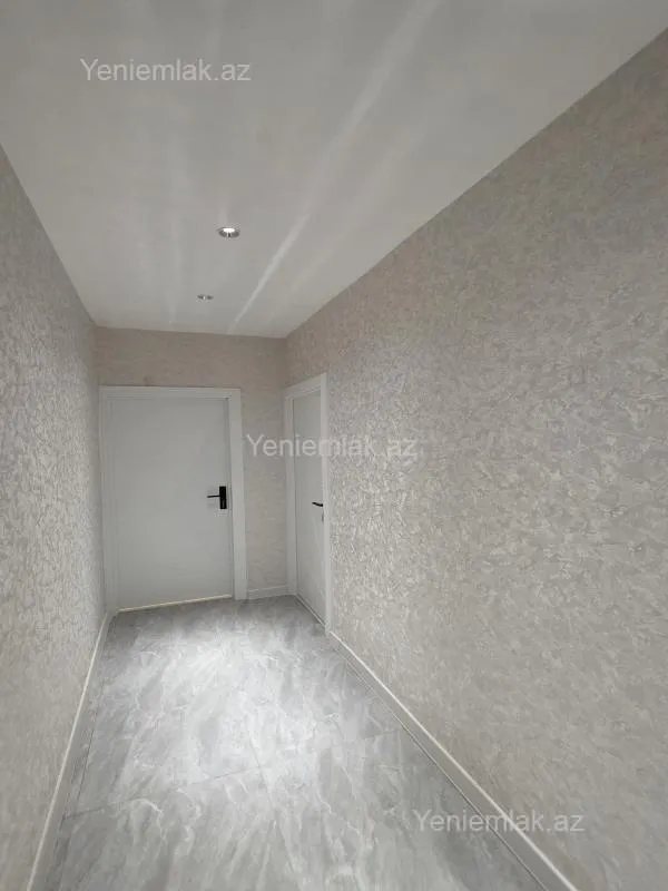 Satılır 2 otaqlı köhnə tikili 65 m²