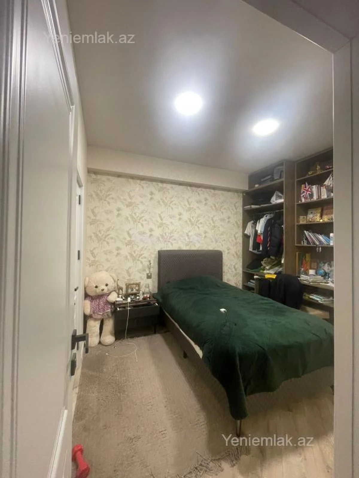 Satılır 4 otaqlı yeni tikili 140 m²