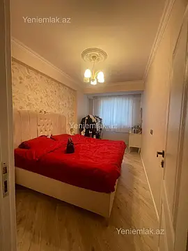 Satılır 4 otaqlı yeni tikili 140 m²