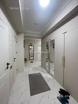 Satılır 4 otaqlı yeni tikili 140 m²