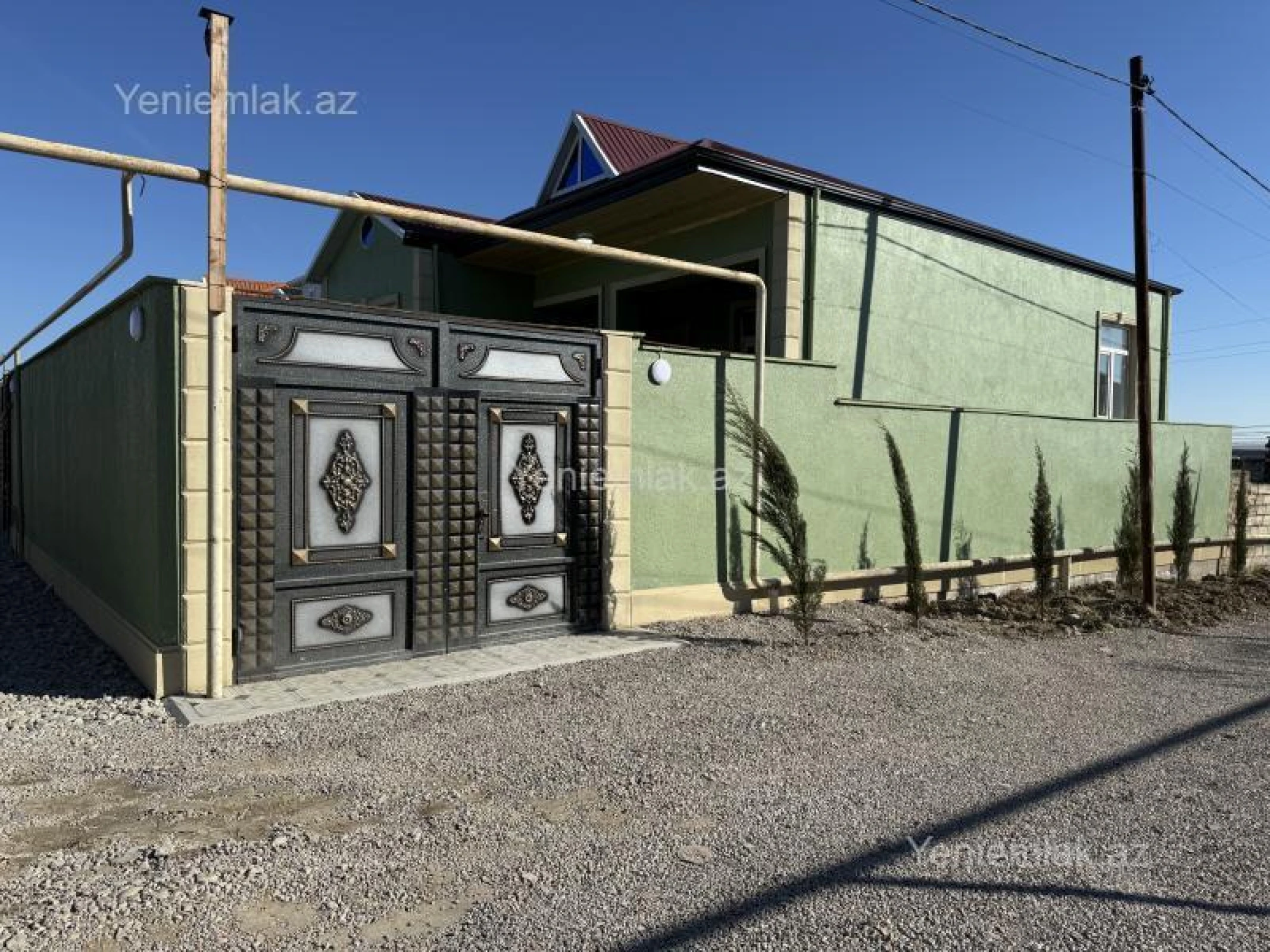 Satılır 3 otaqlı həyət evi 100 m²