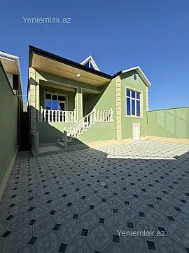 Satılır 3 otaqlı həyət evi 100 m²